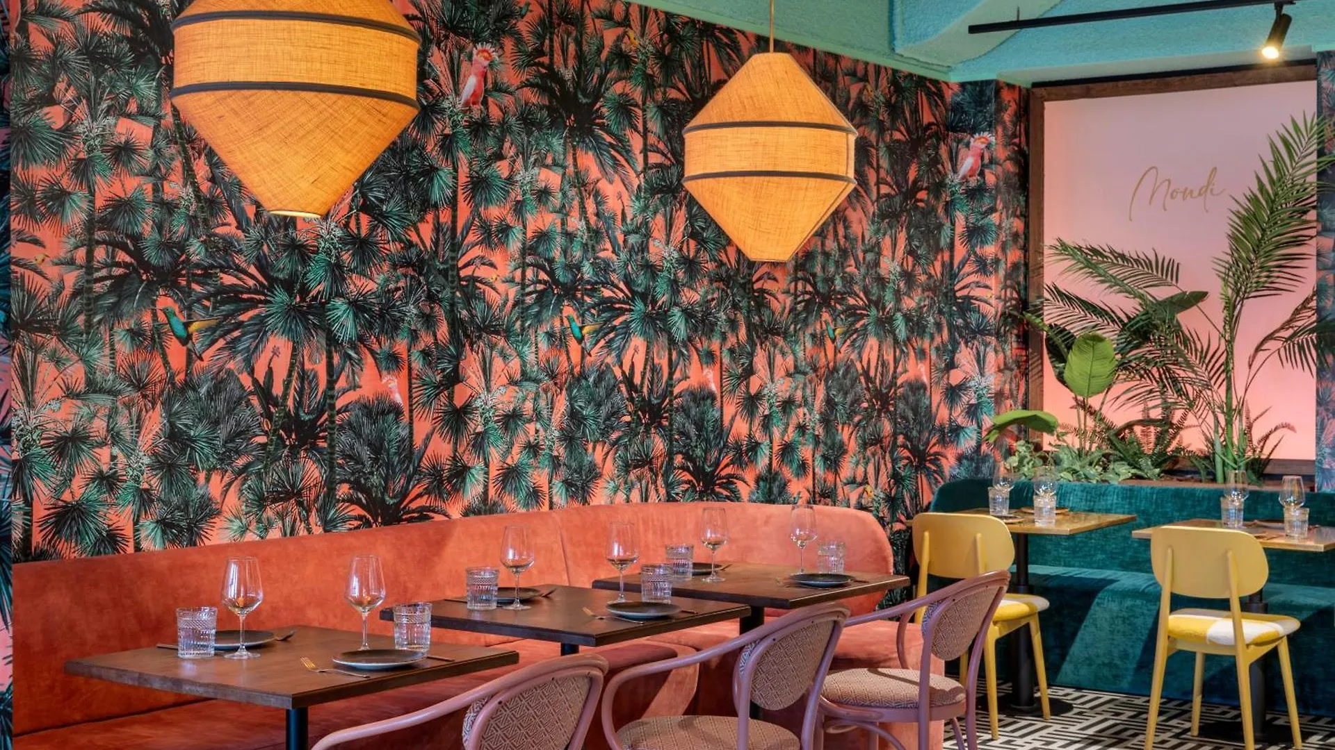Corendon Amsterdam New-West, A Tribute Portfolio Hotel Нидерланды