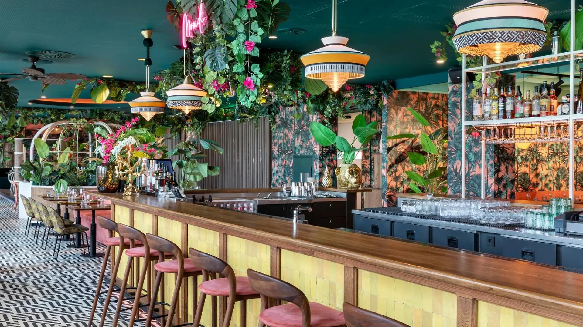 Corendon Amsterdam New-West, A Tribute Portfolio Hotel Нидерланды