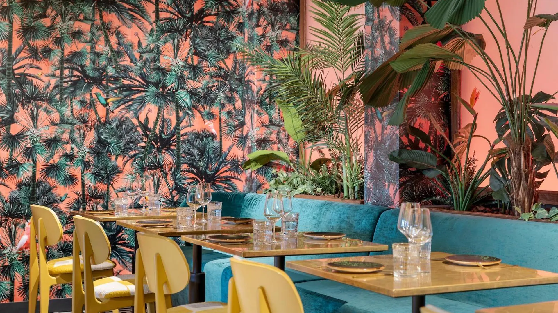 Corendon Amsterdam New-West, A Tribute Portfolio Hotel 4*,  Hollanda
