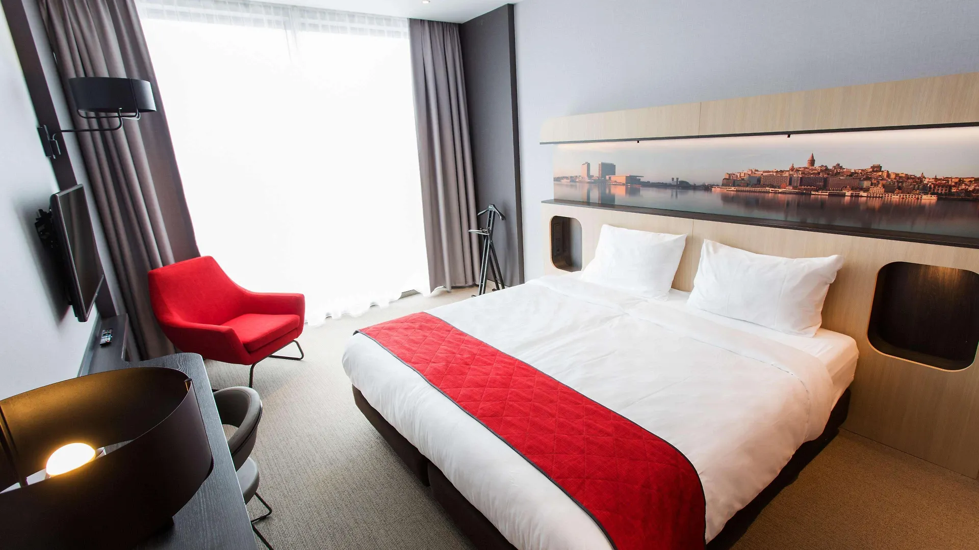 Corendon City Hotel Amsterdam 4*,