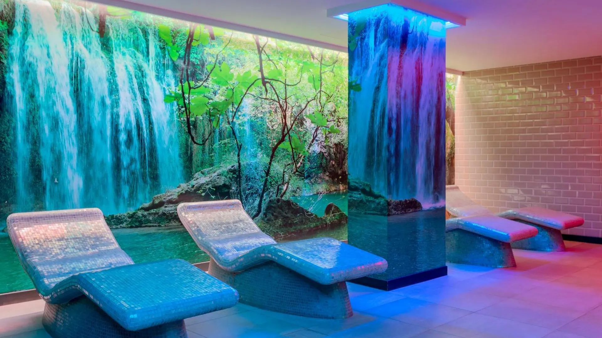 ****  Corendon Amsterdam New-West, A Tribute Portfolio Hotel Países Bajos