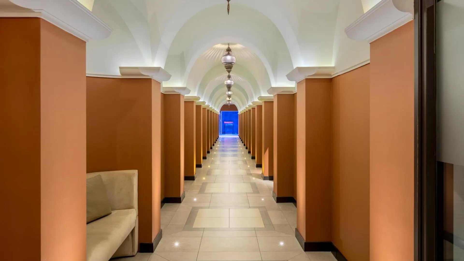 Corendon City Hotel Amsterdam 4*,  Nederland