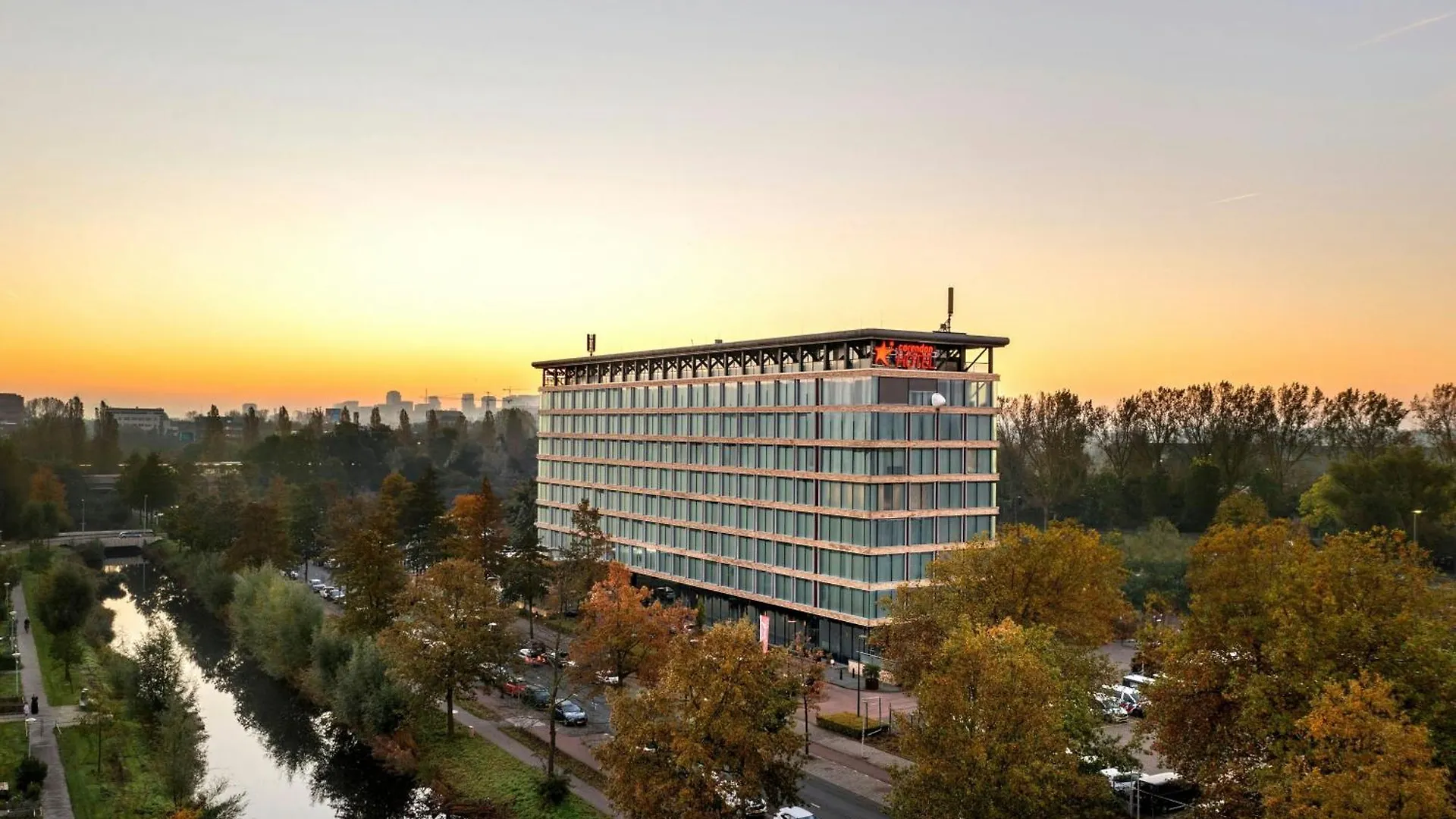 Corendon City Hotel Amsterdam 4*,