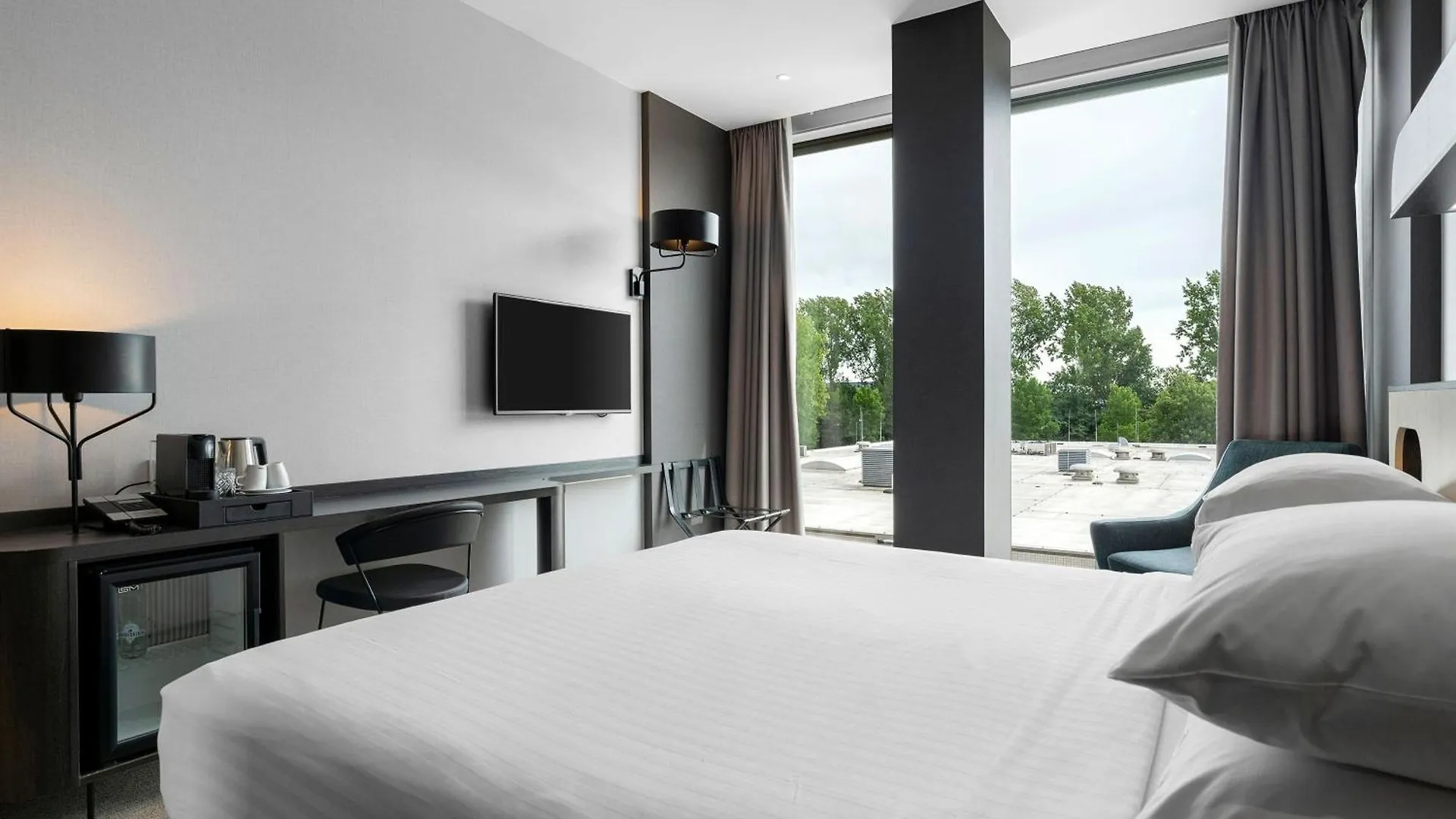 Corendon Amsterdam New-West, A Tribute Portfolio Hotel הולנד