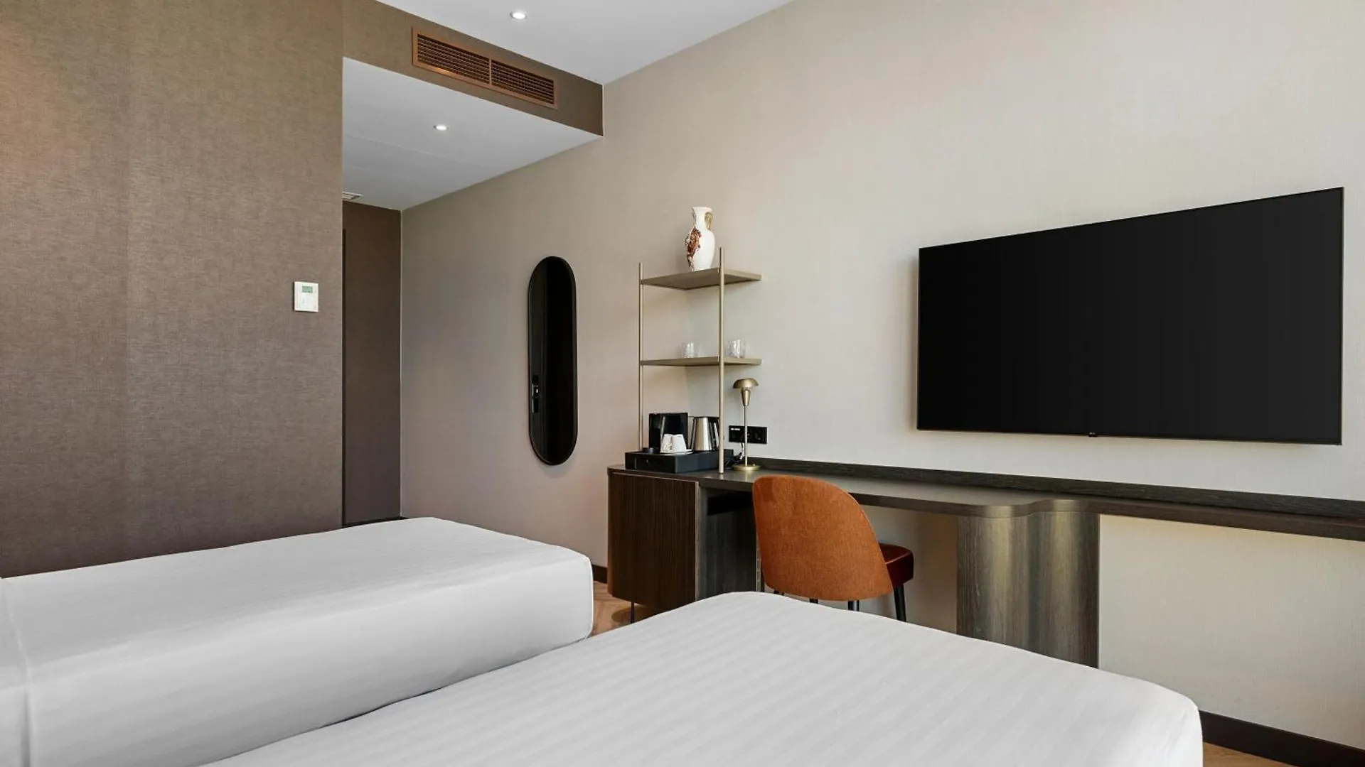 Corendon Amsterdam New-West, A Tribute Portfolio Hotel